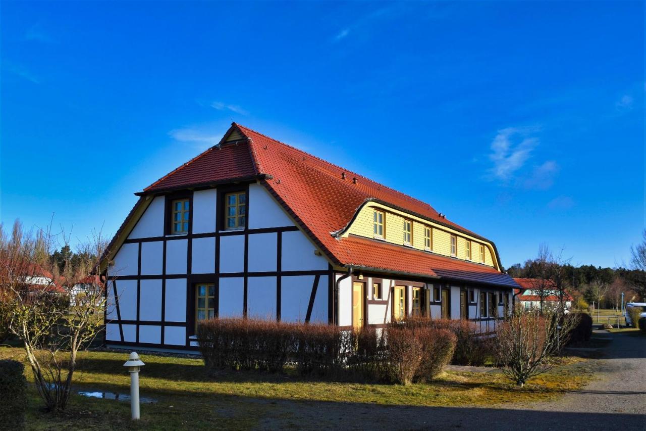 Strandnahe Ferienwohnung Mit Eigener Terrasse - Feriendorf Bakenberg Fewo D06 Dranske Buitenkant foto